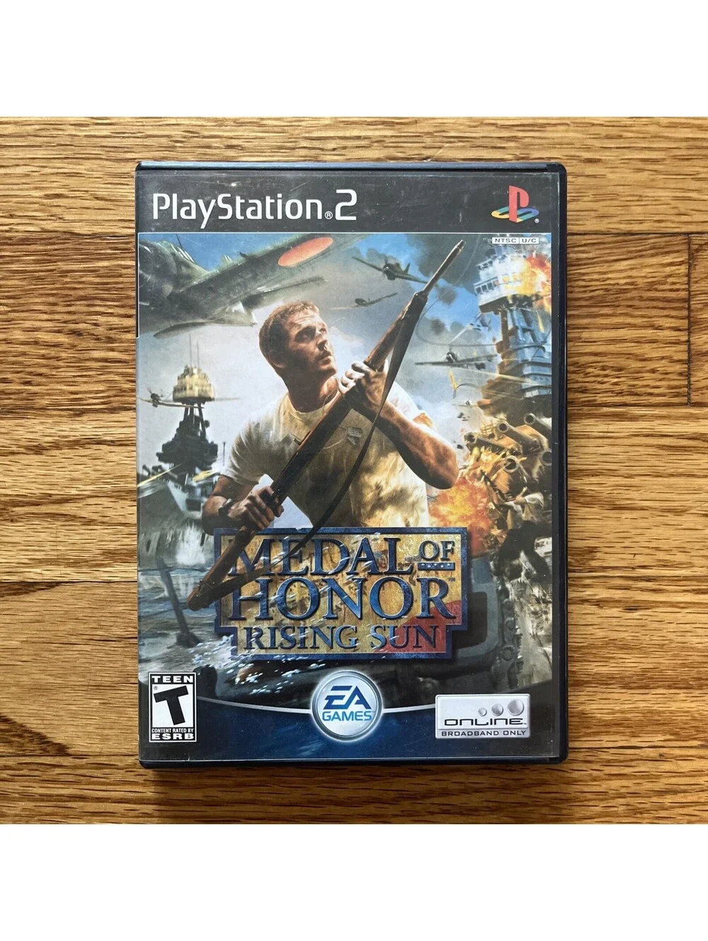 Medal of Honor: Rising Sun (Sony PlayStation 2, PS2) Complete CIB w/Manual Reg
